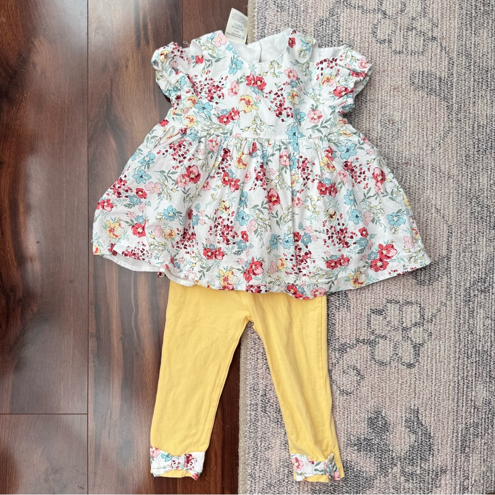Baby girl floral matching top and legging set